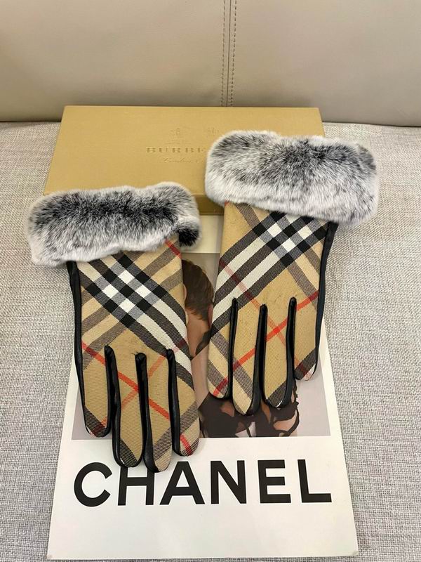 Burberry Gloves hm09
